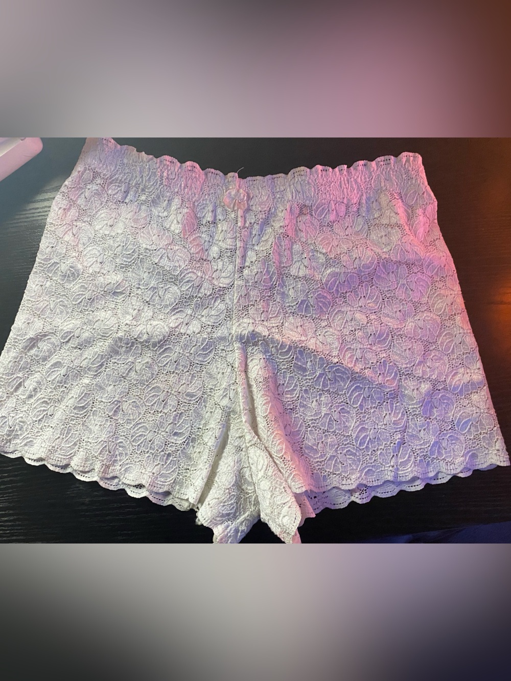 High-Waist White Lace Shorts - Elegant Summer Staple